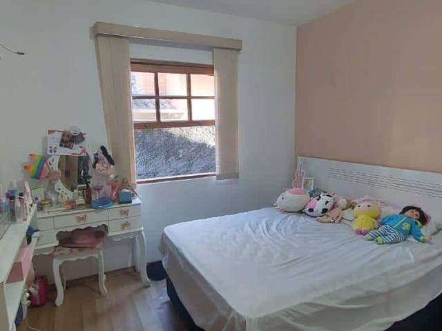 #008 - Casa para Venda em Atibaia - SP