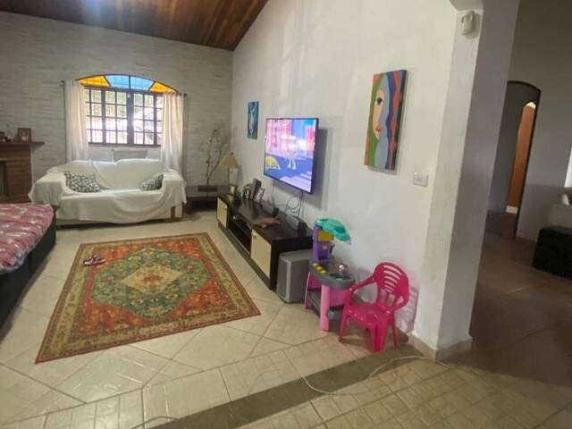 Casa para Venda em Atibaia - 3